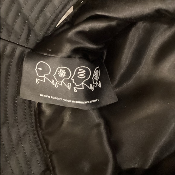 KARA Black Crystal Mesh Bow Bucket Hat - Picture 14 of 15